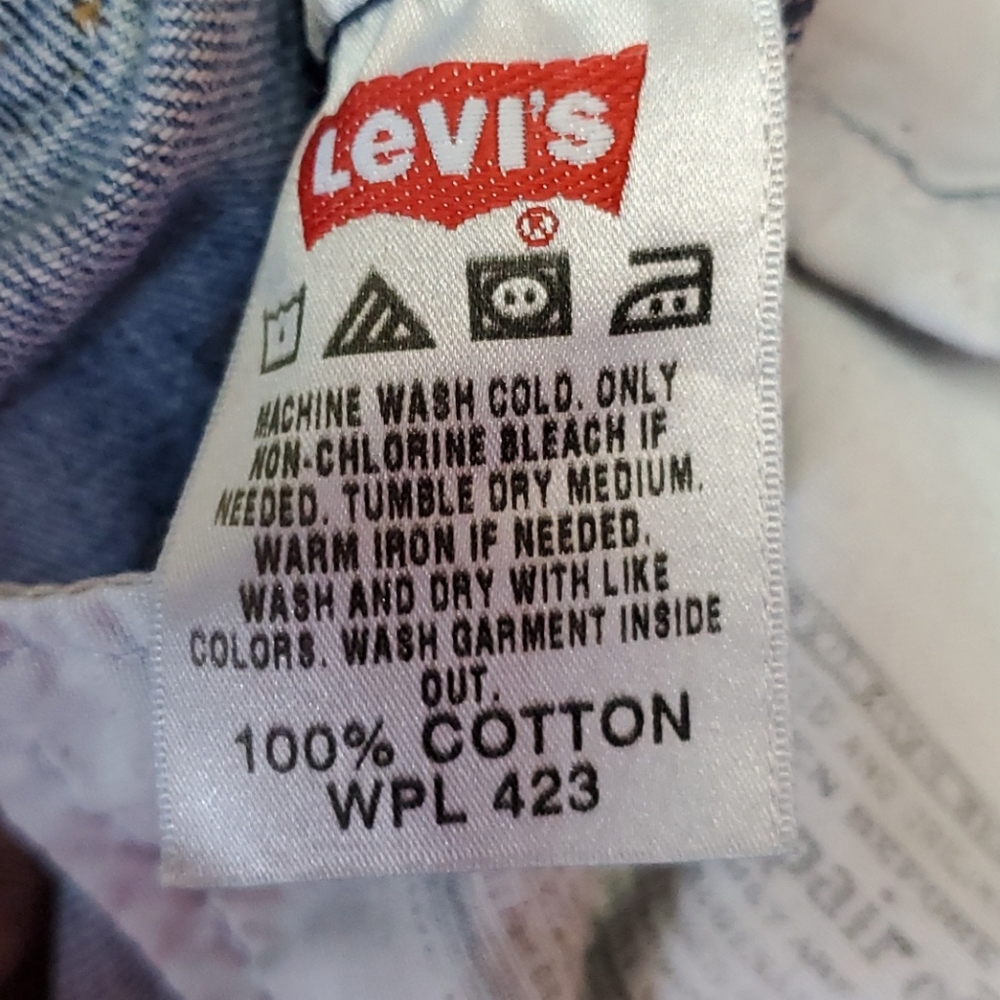 501 Levi's Button Fly. - image 8